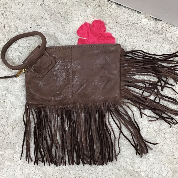 Hobo Sable leather full fringe wristlet - Picture 2 of 13